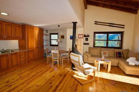 Apartament Font Dels Recons Ла Молина Екстериор снимка